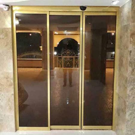 ویژگی درب اتوماتیک لولایی یا سوئینگ چیست؟