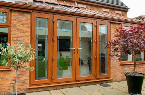 تفاوت درب UPVC چوبی با درب فلزی