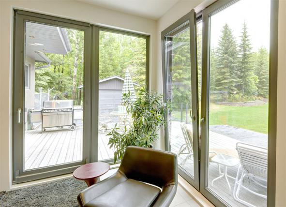 انواع درب  UPVC با کاربردهای متفاوت